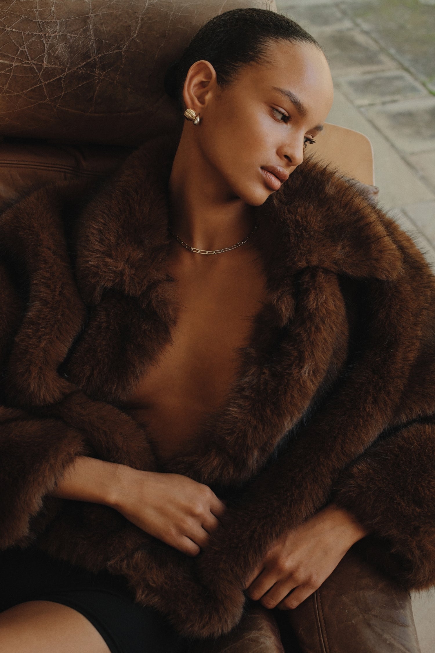 Frankie Faux Fur Jacket Chocolate – Hansen & Gretel