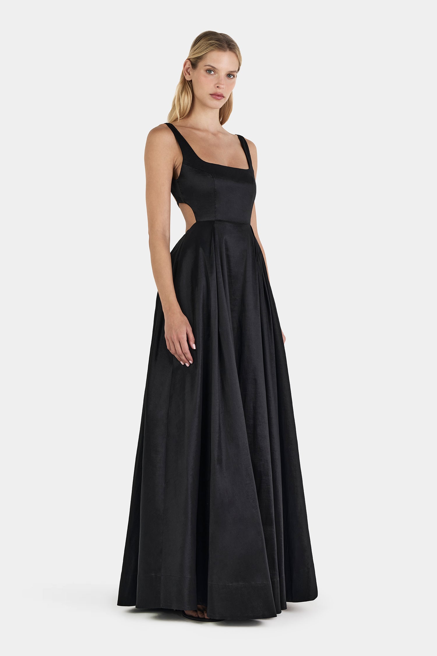 Aubrey Gown Black – Hansen & Gretel