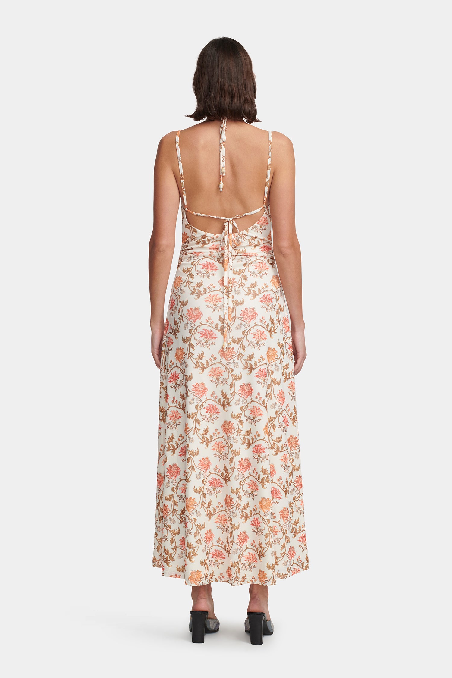 Odessa Maxi Dress Cream Wallpaper – Hansen & Gretel