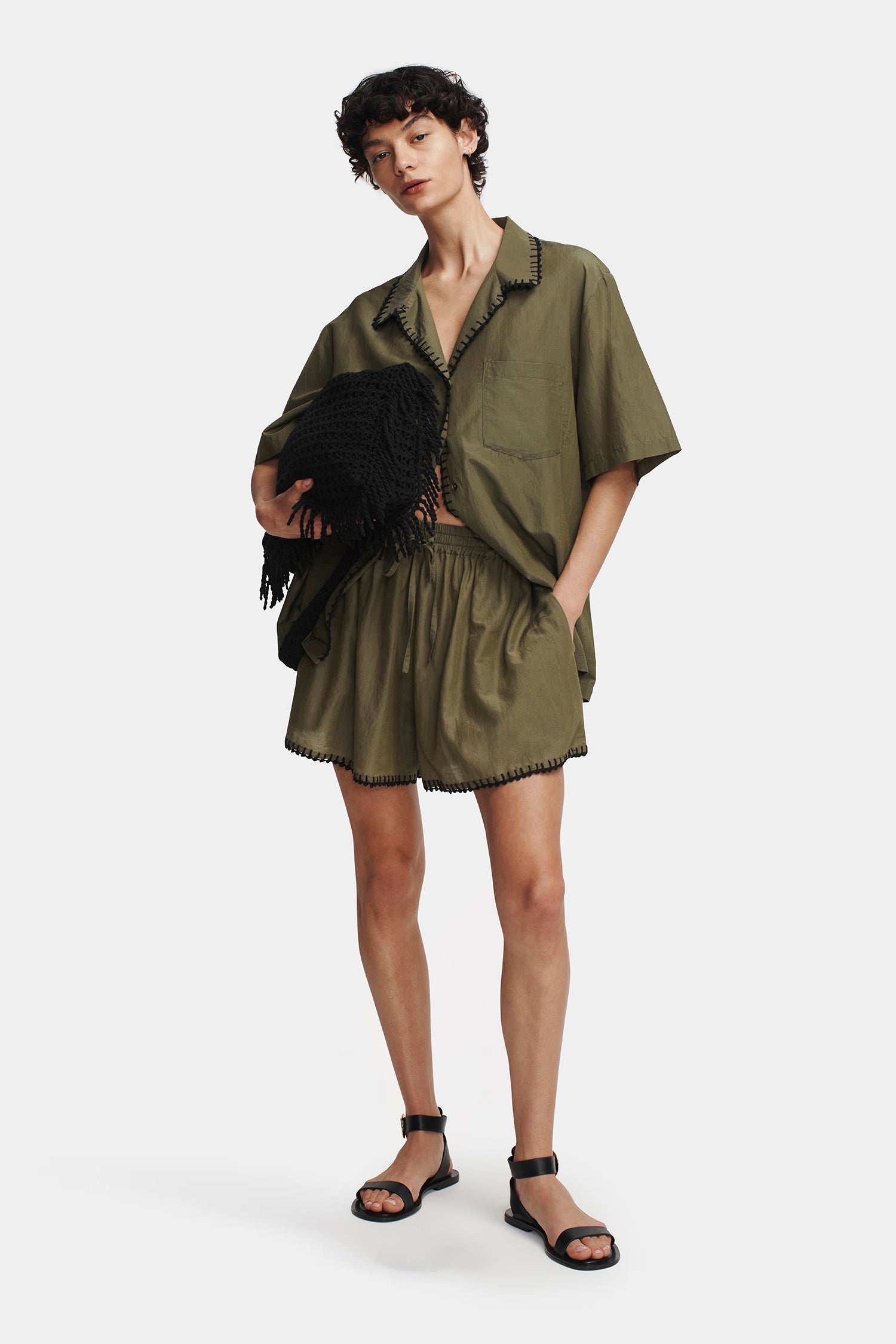 Gili Shorts Olive – Hansen & Gretel