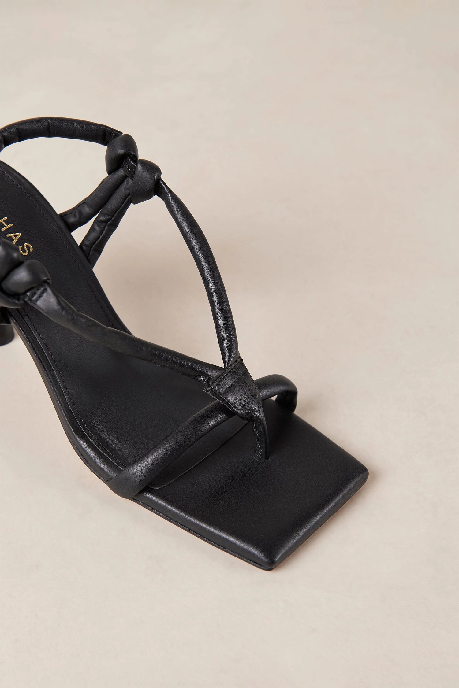 Alohas Sheila Heel Black 37 BLACK