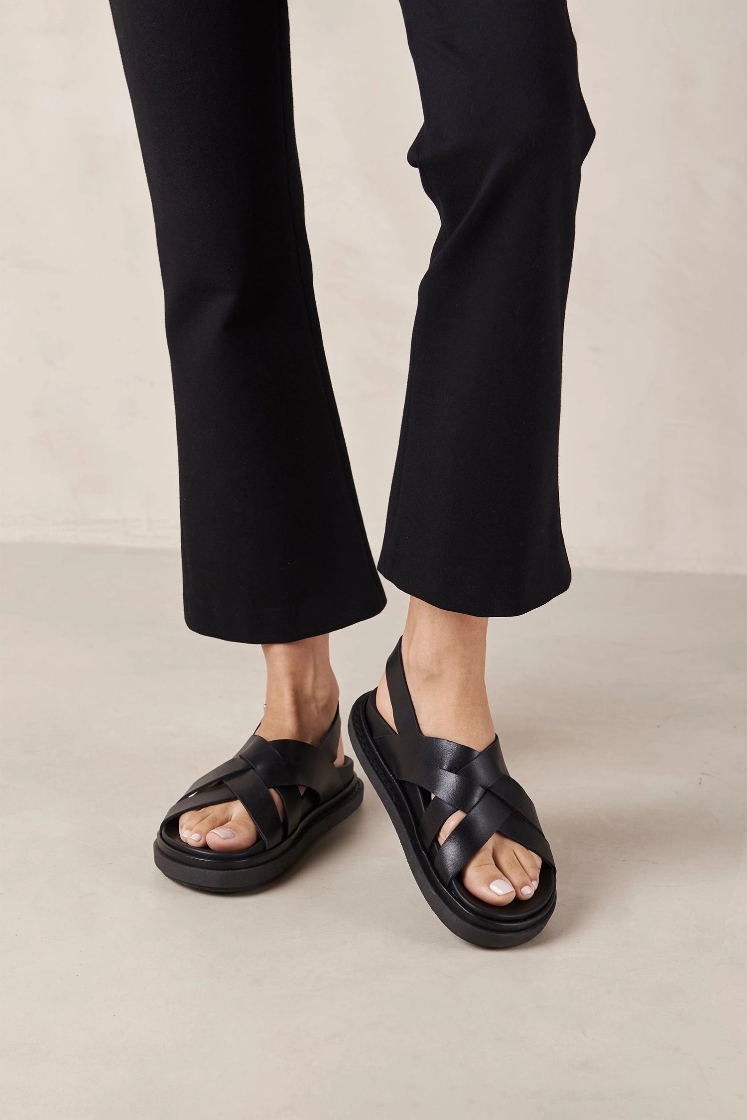 Alohas Trunca Padded Sandal Black 37 BLACK